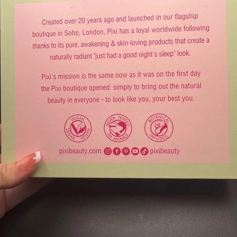 NWT Pixi LipTreat Trio Boxed Set